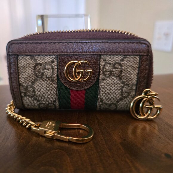 Gucci Key Chain Holder - Picture 1 of 2